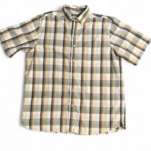 DANIEL CREMIEUX Men’s Tan and green plaid short sleeve button up shirt. Large